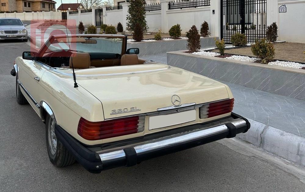 Mercedes-Benz SL-Class